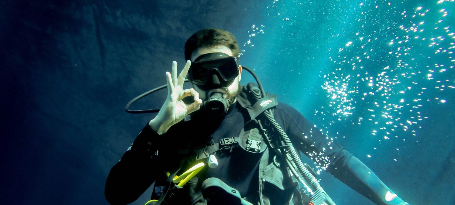 The pit dive
